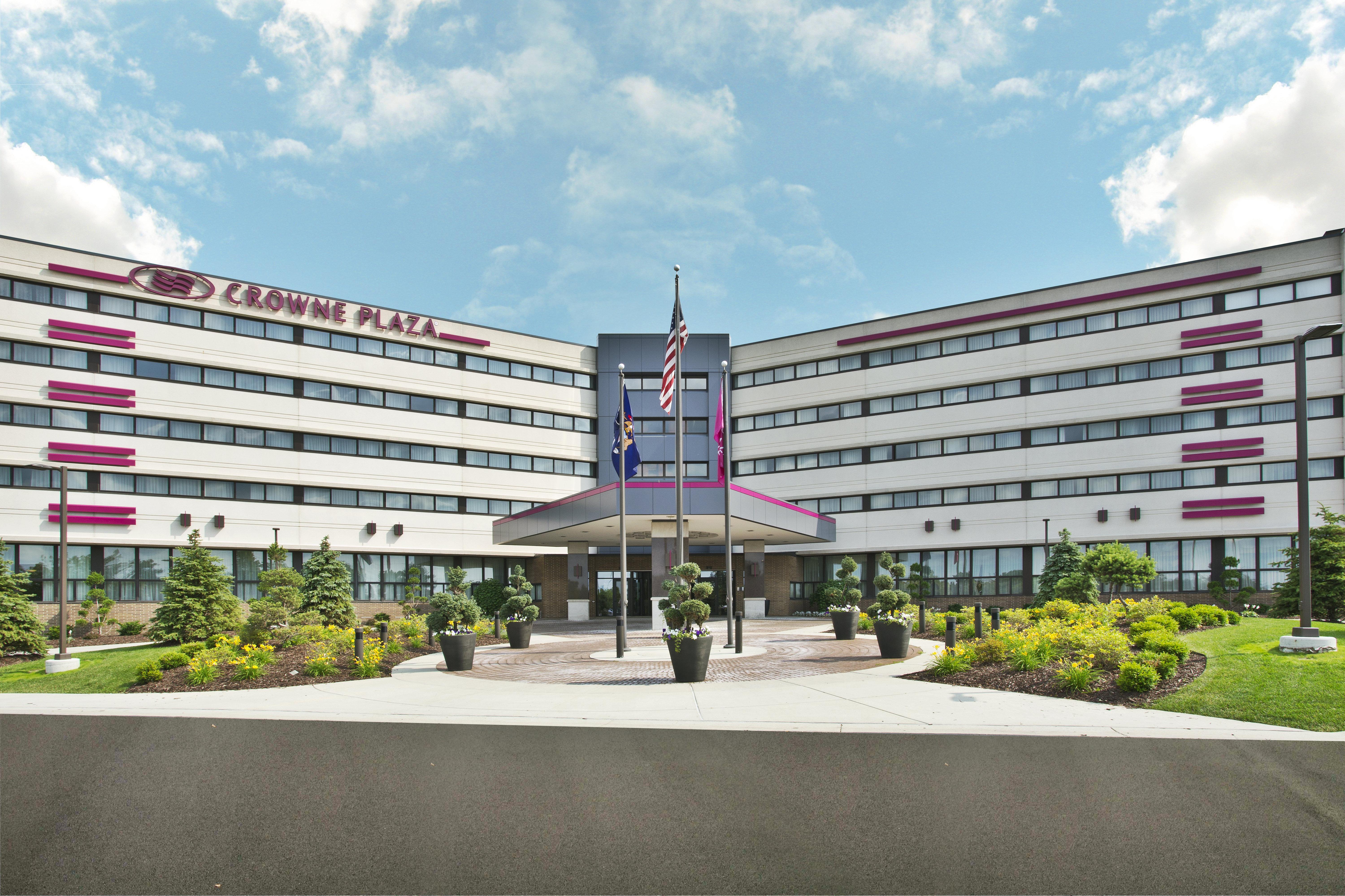 Crowne Plaza Lansing By Ihg Hotell Eksteriør bilde