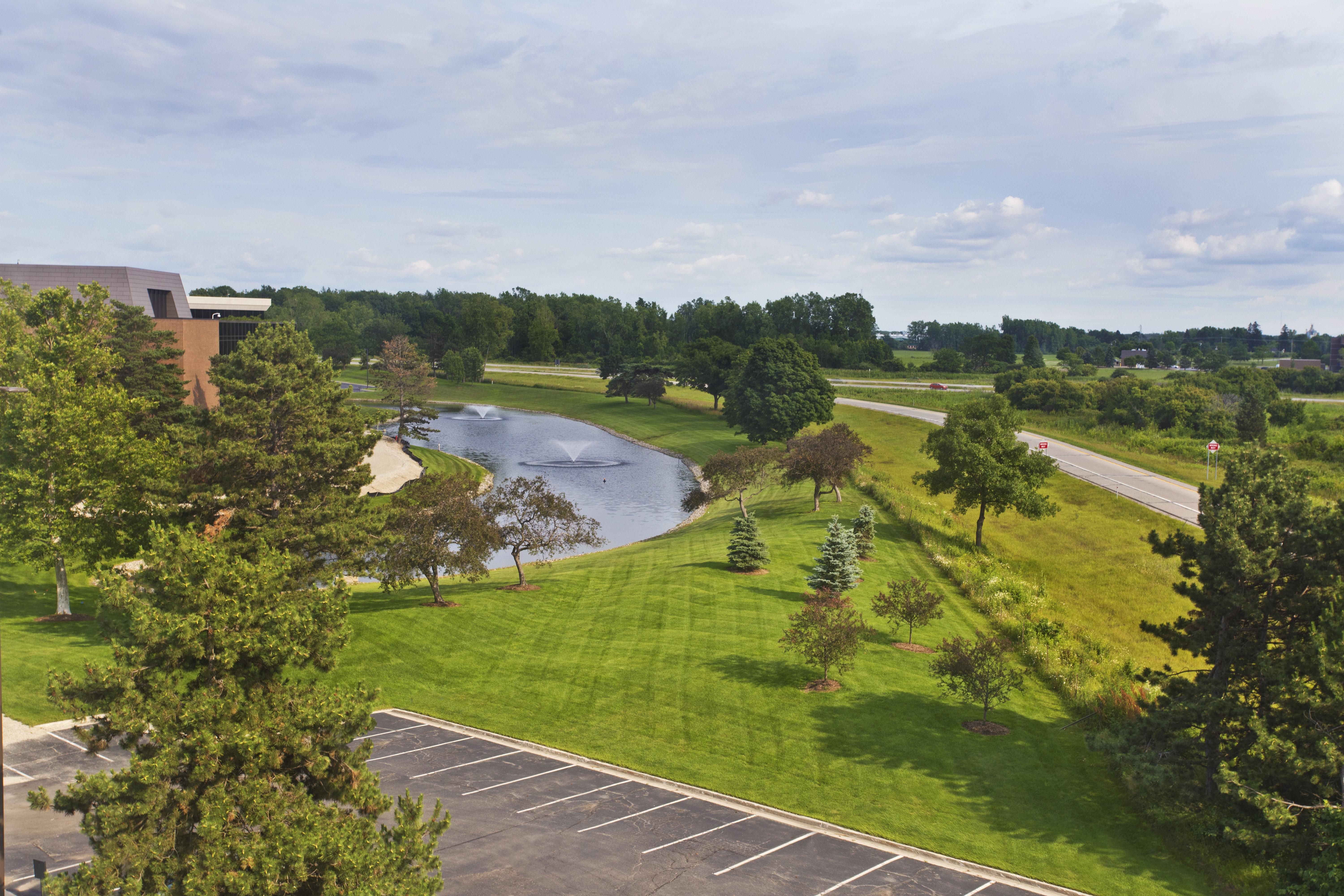 Crowne Plaza Lansing By Ihg Hotell Eksteriør bilde