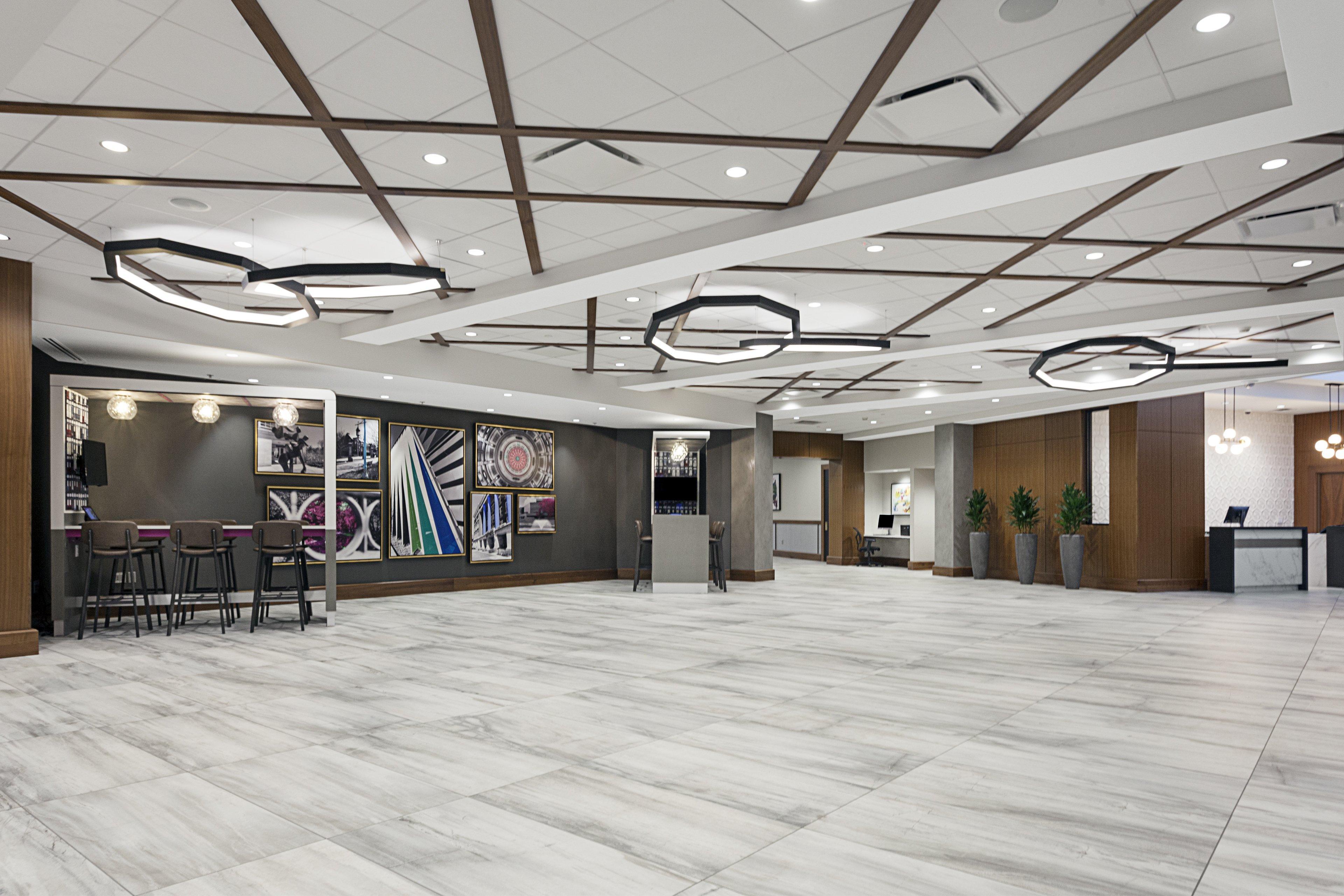 Crowne Plaza Lansing By Ihg Hotell Eksteriør bilde