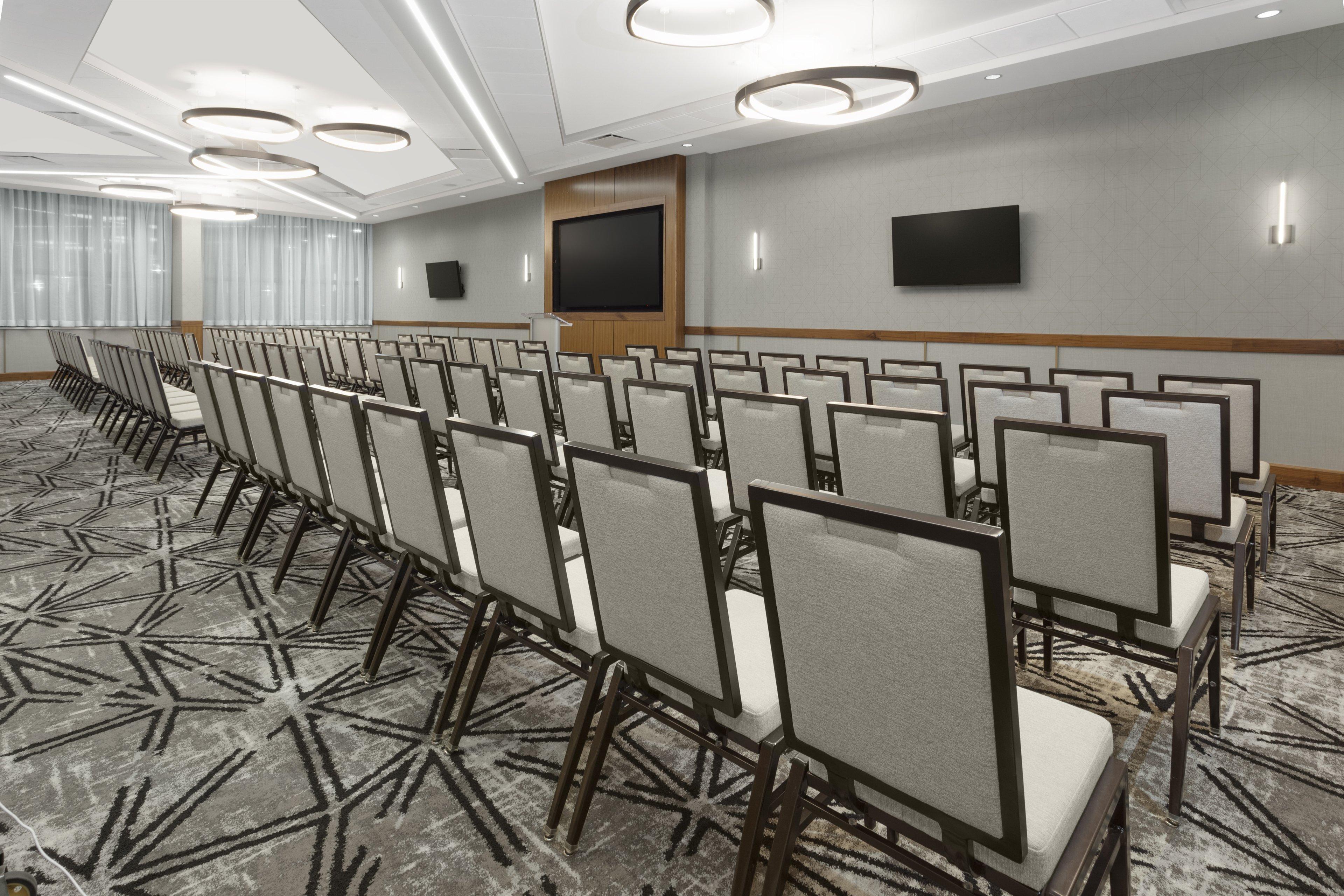 Crowne Plaza Lansing By Ihg Hotell Eksteriør bilde