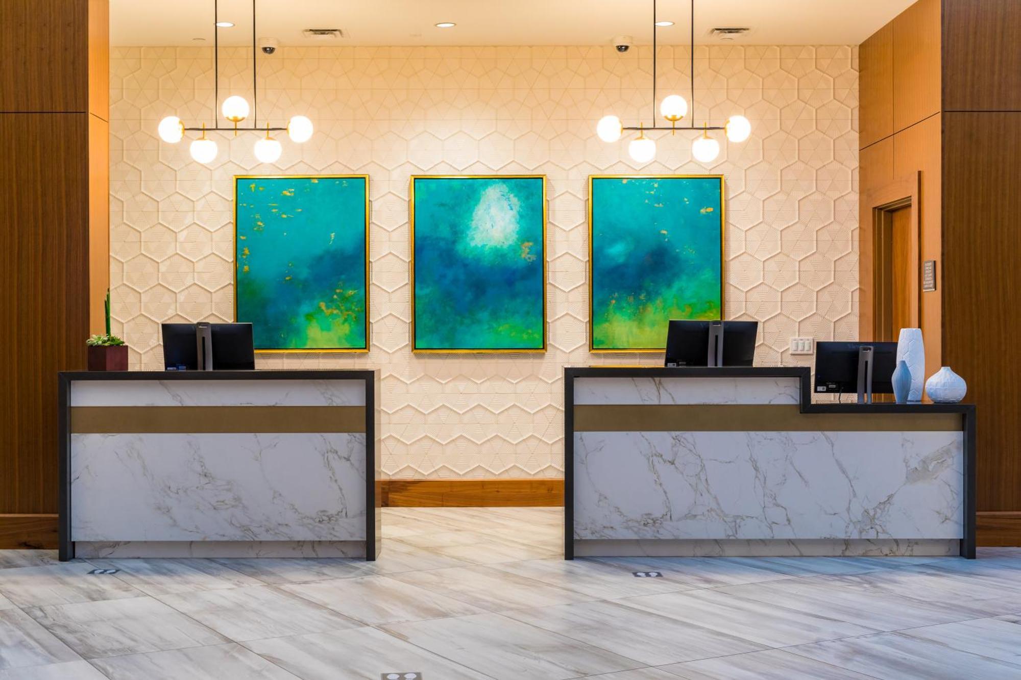 Crowne Plaza Lansing By Ihg Hotell Eksteriør bilde